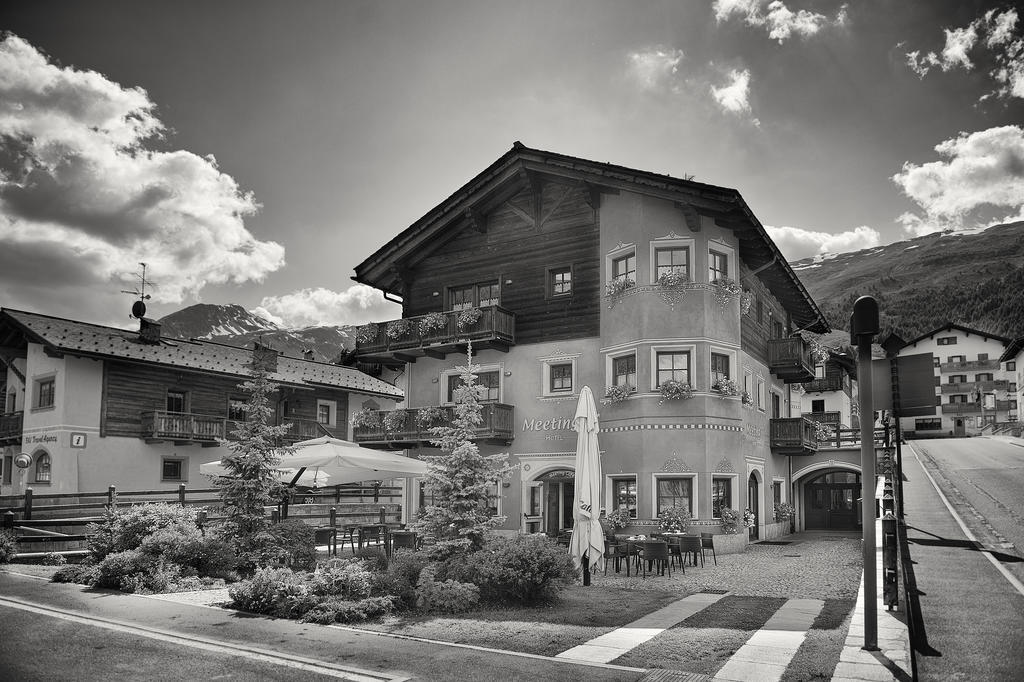 Hotel Meeting Livigno Exteriör bild